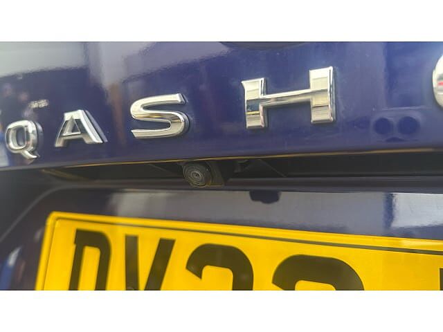 Nissan Qashqai 1.3 DiG-T MH Acenta Premium 5dr Petrol Hatchback