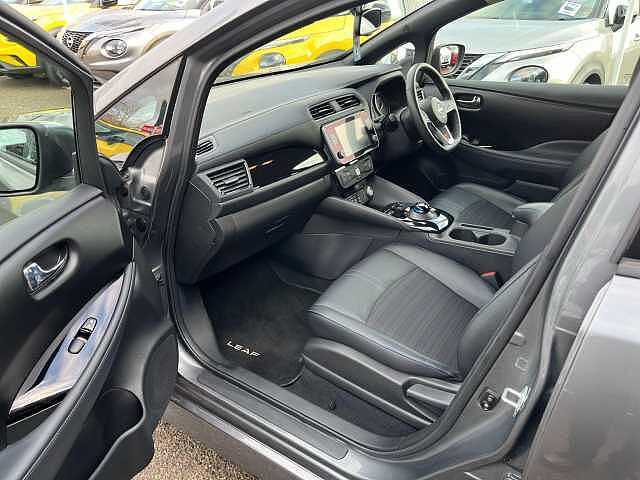 Nissan Leaf 110kW N-Connecta 39kWh 5dr Auto