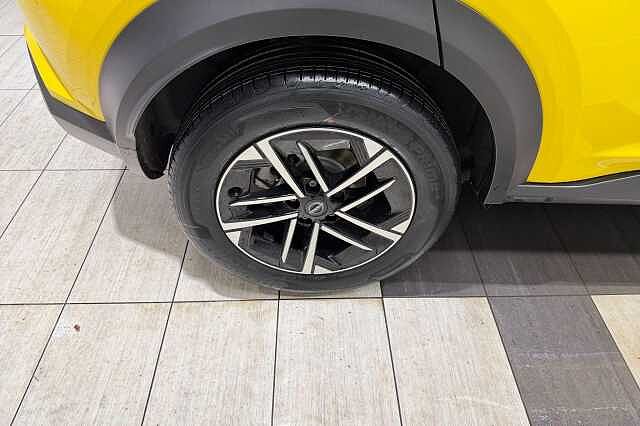 Nissan Juke 1.0 DiG-T N-Connecta 5dr