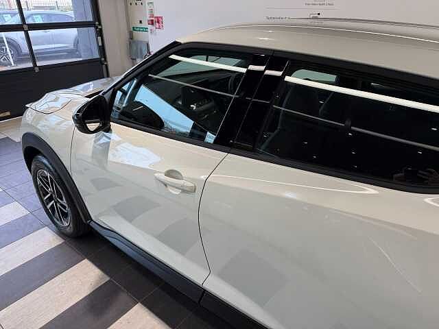 Nissan Juke 1.0 DiG-T N-Connecta 5dr