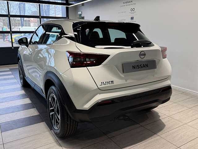 Nissan Juke 1.0 DiG-T N-Connecta 5dr