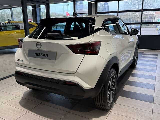 Nissan Juke 1.0 DiG-T N-Connecta 5dr