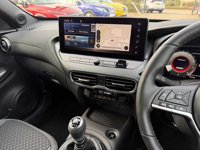 Nissan Juke 1.0 DiG-T N-Connecta 5dr
