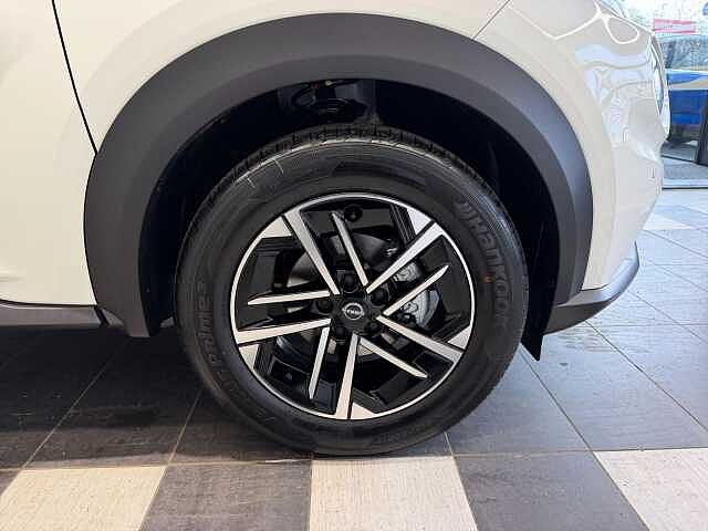 Nissan Juke 1.0 DiG-T N-Connecta 5dr