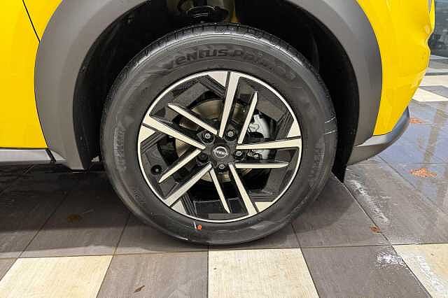 Nissan Juke 1.0 DiG-T N-Connecta 5dr