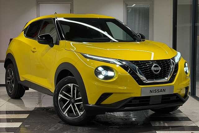 Nissan Juke 1.0 DiG-T N-Connecta 5dr DCT