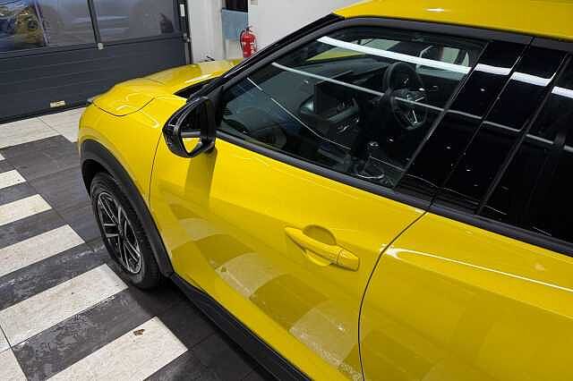 Nissan Juke 1.0 DiG-T N-Connecta 5dr DCT