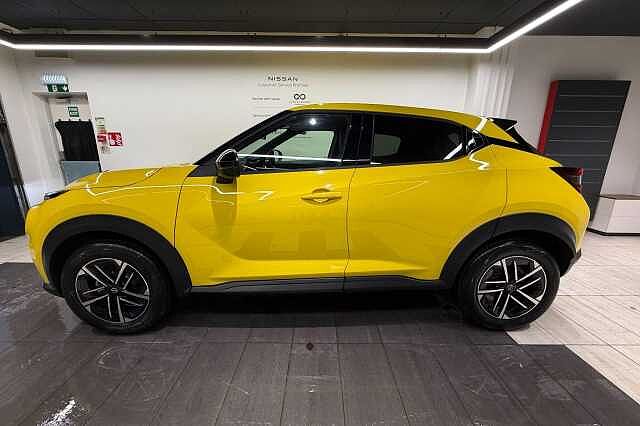 Nissan Juke 1.0 DiG-T N-Connecta 5dr DCT
