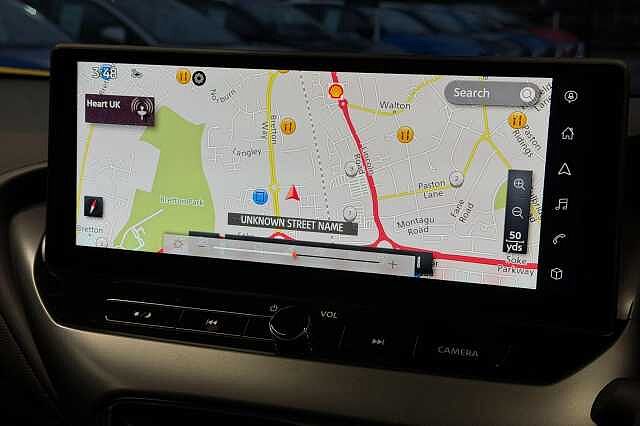 Nissan Juke 1.0 DiG-T N-Connecta 5dr DCT