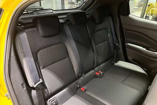 Nissan Juke 1.0 DiG-T N-Connecta 5dr DCT