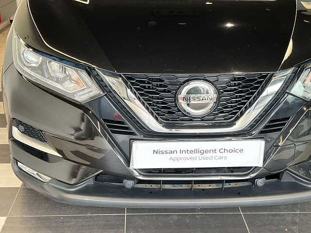 Nissan Qashqai 1.2 DiG-T N-Connecta 5dr