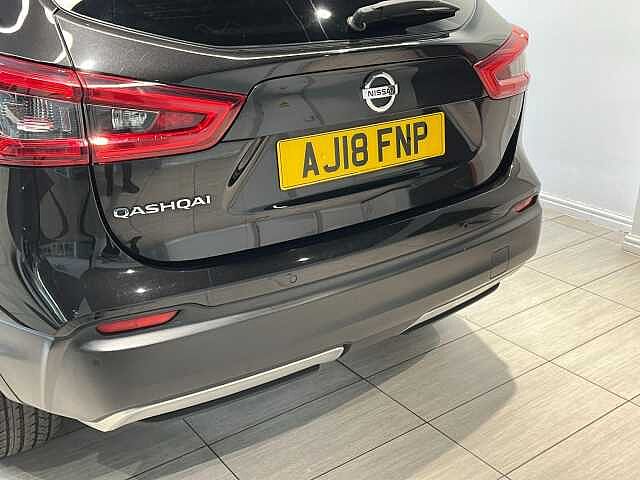 Nissan Qashqai 1.2 DiG-T N-Connecta 5dr