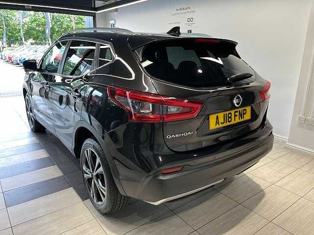 Nissan Qashqai 1.2 DiG-T N-Connecta 5dr