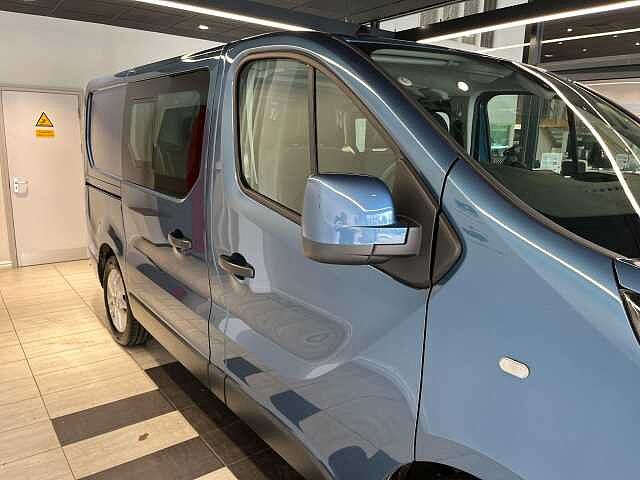 Nissan Nv300 30 L1 2.0 dCi 145ps H1 Tekna Crew Van
