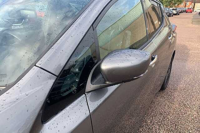 Nissan LEAF 110kW Tekna 39kWh 5dr Auto