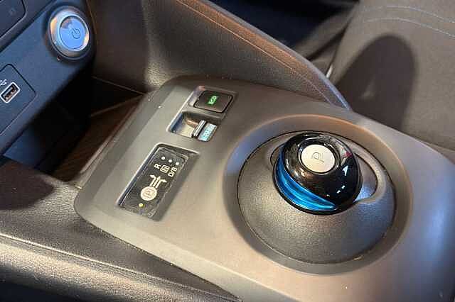 Nissan LEAF 110kW Acenta 39kWh 5dr Auto