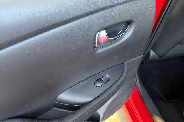 Nissan LEAF 110kW Acenta 39kWh 5dr Auto