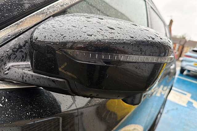 Nissan X-Trail 1.7 dCi N-Connecta 5dr CVT