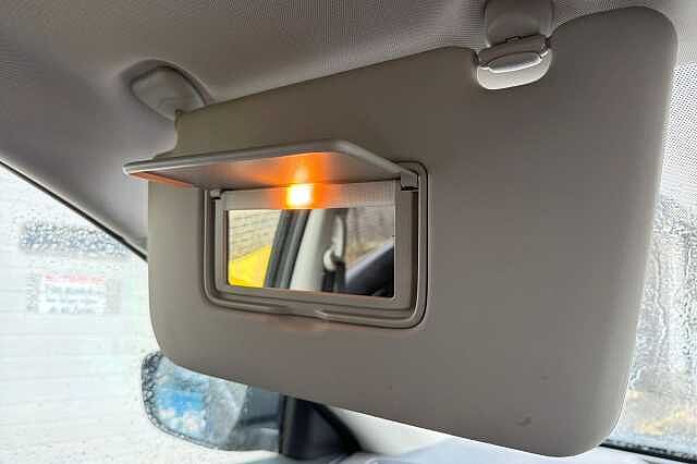 Nissan X-Trail 1.7 dCi N-Connecta 5dr CVT