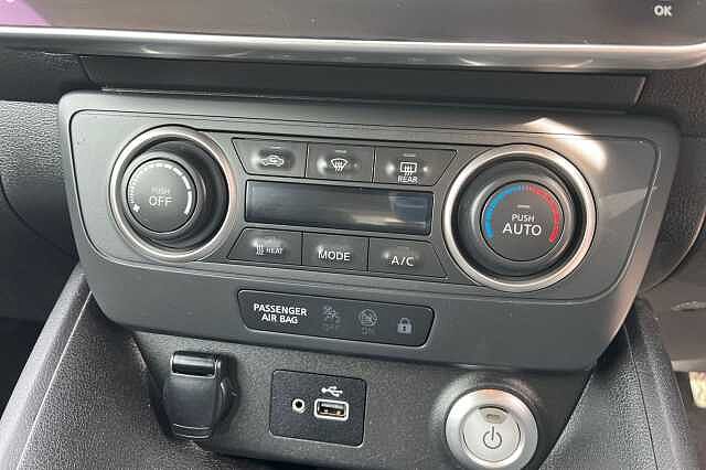 Nissan LEAF 110kW Acenta 39kWh 5dr Auto