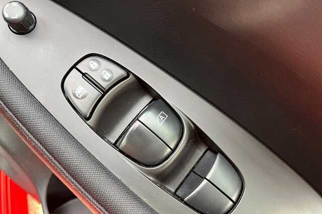 Nissan LEAF 110kW Acenta 39kWh 5dr Auto