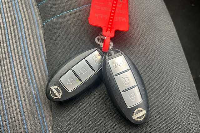 Nissan LEAF 110kW N-Connecta 39kWh 5dr Auto