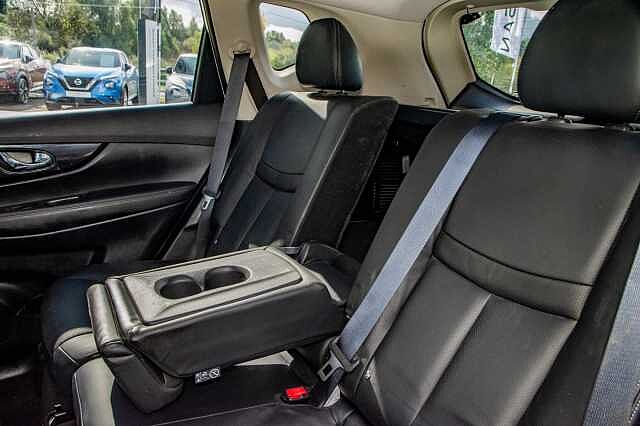 Nissan X-trail Station Wagon 1.3 DiG-T Tekna 5dr DCT