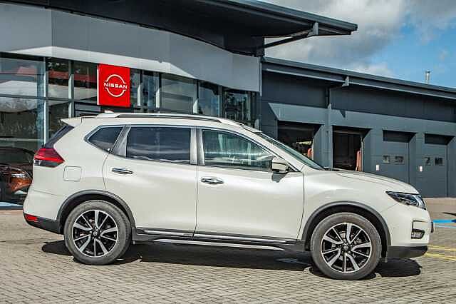 Nissan X-trail Station Wagon 1.3 DiG-T Tekna 5dr DCT
