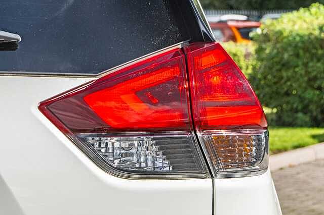 Nissan X-trail Station Wagon 1.3 DiG-T Tekna 5dr DCT