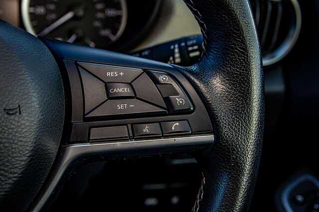 Nissan Micra 1.0 IG-T 92 Tekna 5dr