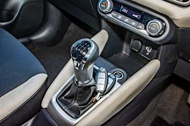 Nissan Micra 1.0 IG-T 92 Tekna 5dr