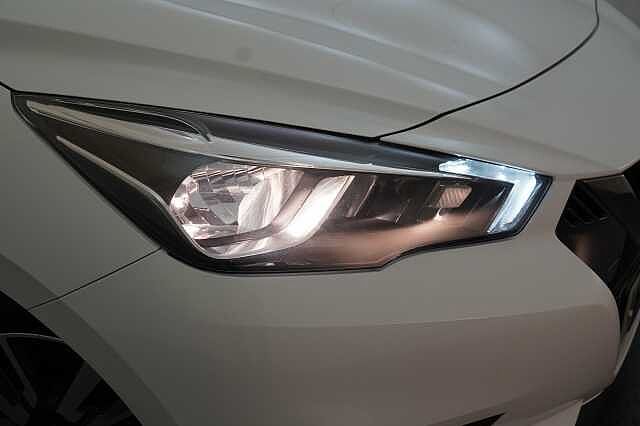 Nissan Micra 0.9 IG-T 90 Acenta with Air Con and Apple + Android Integration