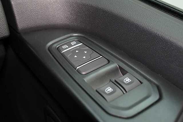 Nissan Primastar 2.0 dCi 130 Acenta L2 H1 3.0T Panel Van