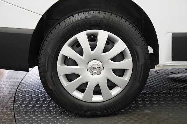 Nissan Primastar 2.0 dCi 110 Acenta L1 H1 2.8T Panel Van with Ply Lining and Slam Locks