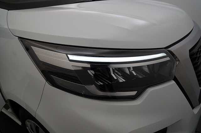 Nissan Primastar 2.0 dCi 110 Acenta L1 H1 2.8T Panel Van with Ply Lining and Slam Locks