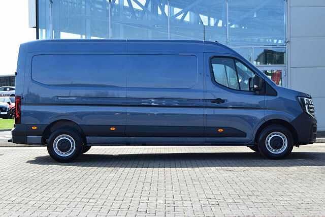 Nissan Interstar 2.0 dCi 150 Acenta L3 H2 3.5T Panel Van