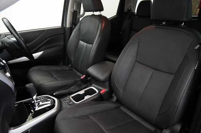 Nissan Navara 2.3 dCi 190 TT 4WD Tekna Auto Pickup with Sat Nav and 360 View Cameras