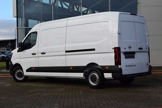 Nissan Interstar 2.0 dCi 130 Acenta L3 H2 3.5T Panel Van