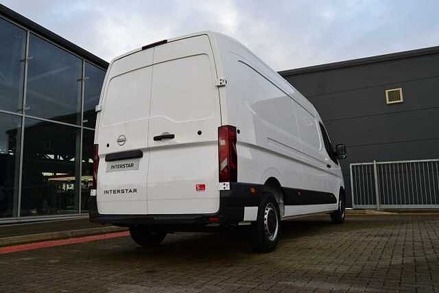 Nissan Interstar 2.0 dCi 130 Acenta L3 H2 3.5T Panel Van