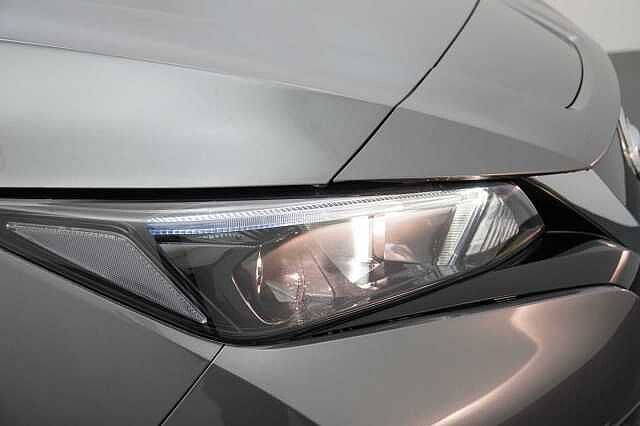 Nissan LEAF 40KW Acenta Auto with Intelligent Cruise Control and Rear View Camera