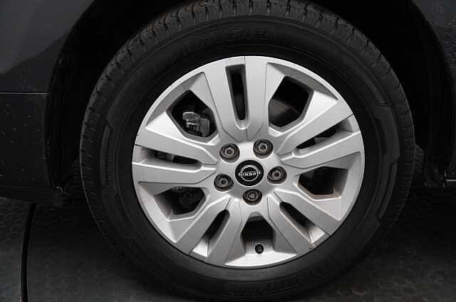 Nissan Primastar 2.0 dCi 150 Tekna Auto L2H1 LWB 3.0T Van with Sat Nav and Rear Camera