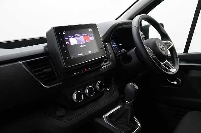 Nissan Primastar 2.0 dCi 150 Tekna Auto L2H1 LWB 3.0T Van with Sat Nav and Rear Camera