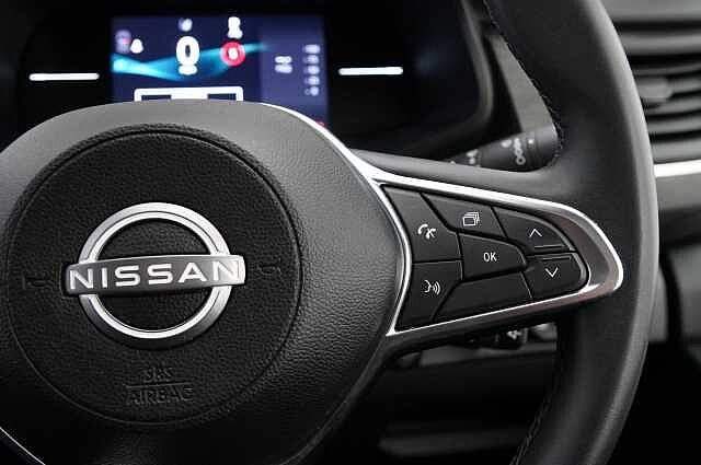 Nissan Primastar 2.0 dCi 150 Tekna Auto L2H1 LWB 3.0T Van with Sat Nav and Rear Camera