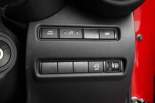 Nissan Juke 1.0 DIG-T 114 Visia