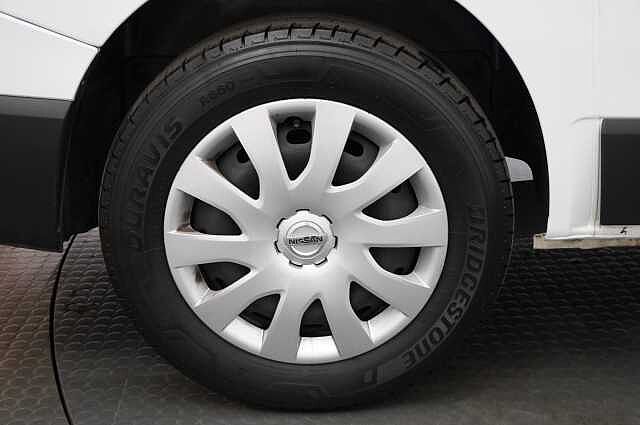 Nissan Primastar 2.0 dCi 110 Acenta L1 H1 3.0T Panel Van with Air Con