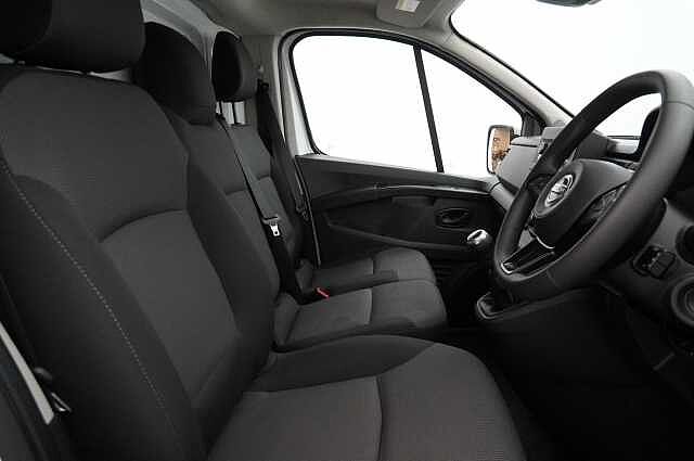Nissan Primastar 2.0 dCi 110 Acenta L1 H1 3.0T Panel Van with Air Con