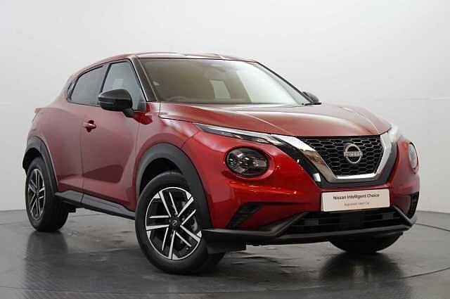 Nissan Juke 1.0 DIG-T 114 N-Connecta with Sat Nav and Rear View Camera