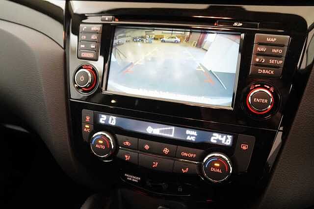Nissan Qashqai 1.2 DIG-T 115 Acenta with Tech Pack Upgrade - Nav and Rear Parking Camera
