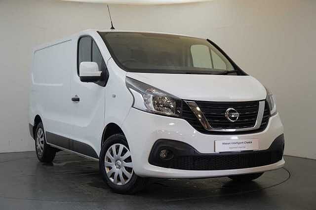 Nissan NV300 2.0 dCi 120 Acenta L1 H1 2.8T Panel Van with Air Con