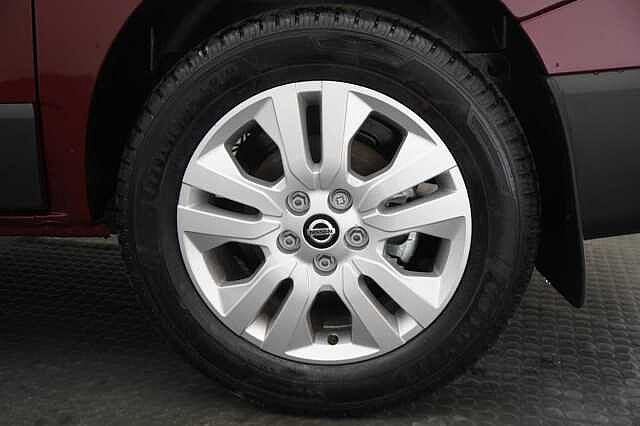 Nissan Primastar 2.0 dCi 170 Tekna L1 H1 2.8T Panel Van with Sat Nav and Rear View Camera